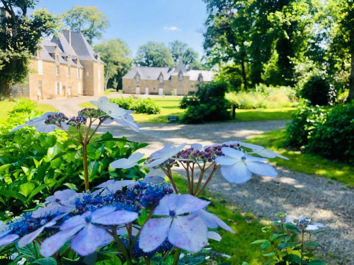 Chambres D'Hotes Chateau De La Croix Chemin Saint-Leger-des-Pres Exterior foto