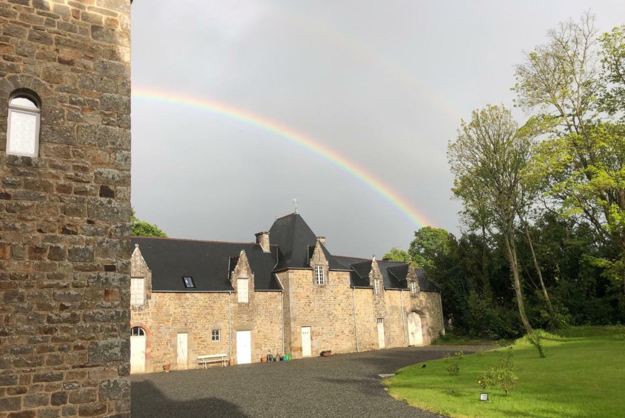 Chambres D'Hotes Chateau De La Croix Chemin Saint-Leger-des-Pres Exterior foto